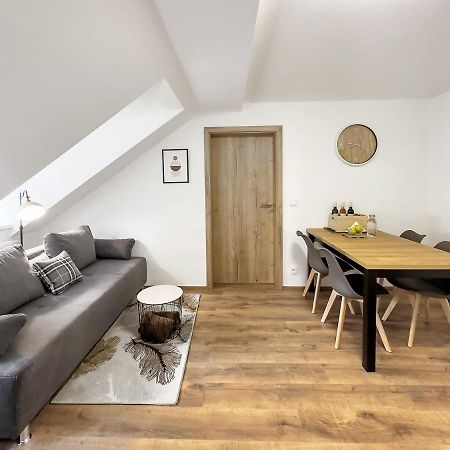 Apartment Katrin 2 Karlovy Vary Extérieur photo