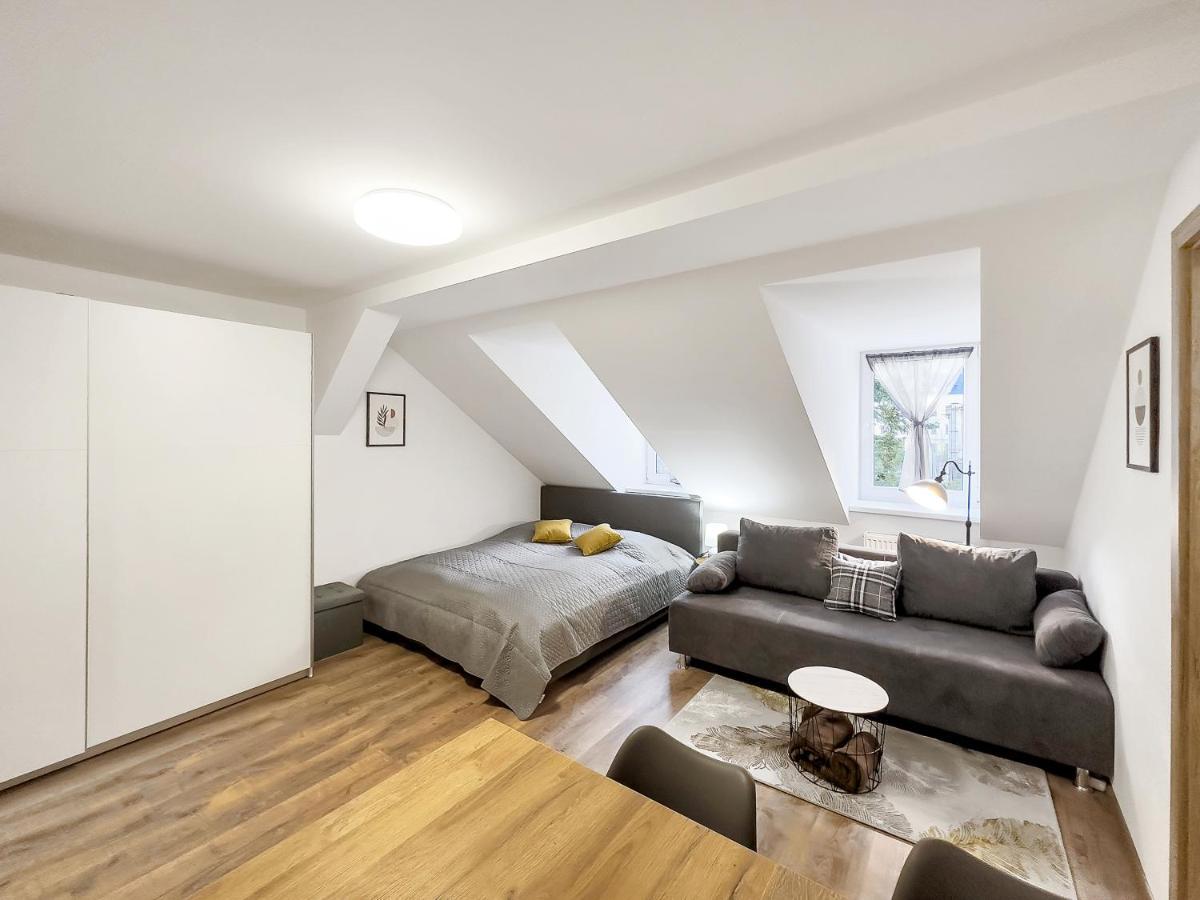 Apartment Katrin 2 Karlovy Vary Extérieur photo